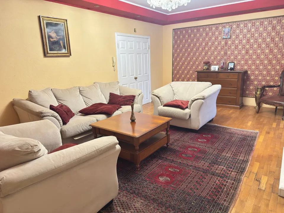Proprietar | Vilă S+P+2, 324mp– Zona Alunisului, București