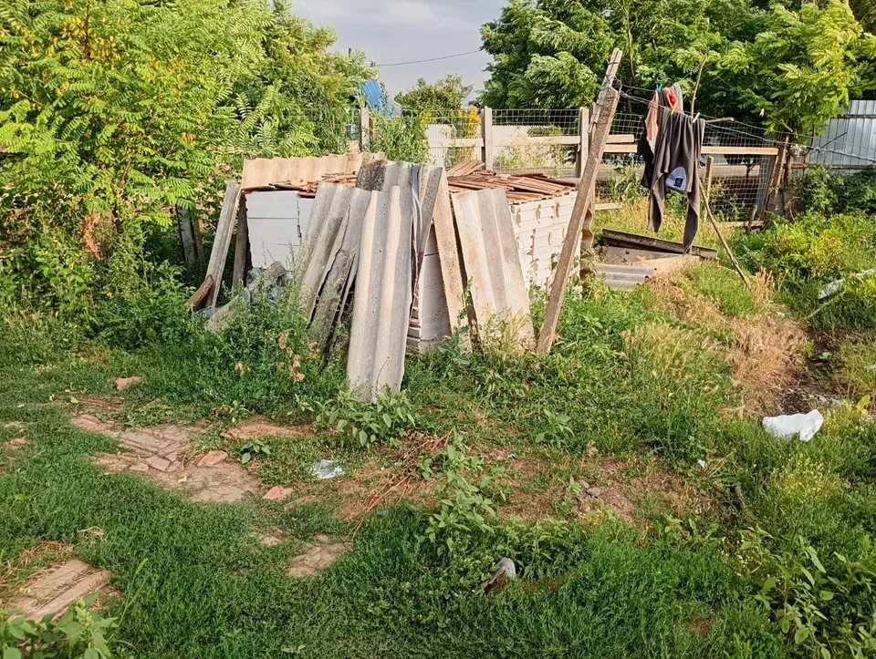 Casă 3 camere