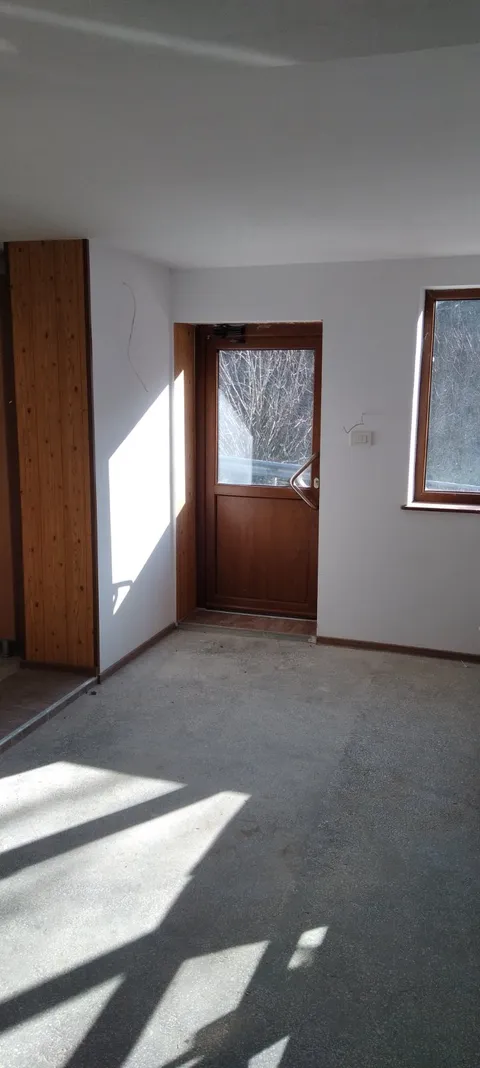 Vand sauschimb casa la țară
