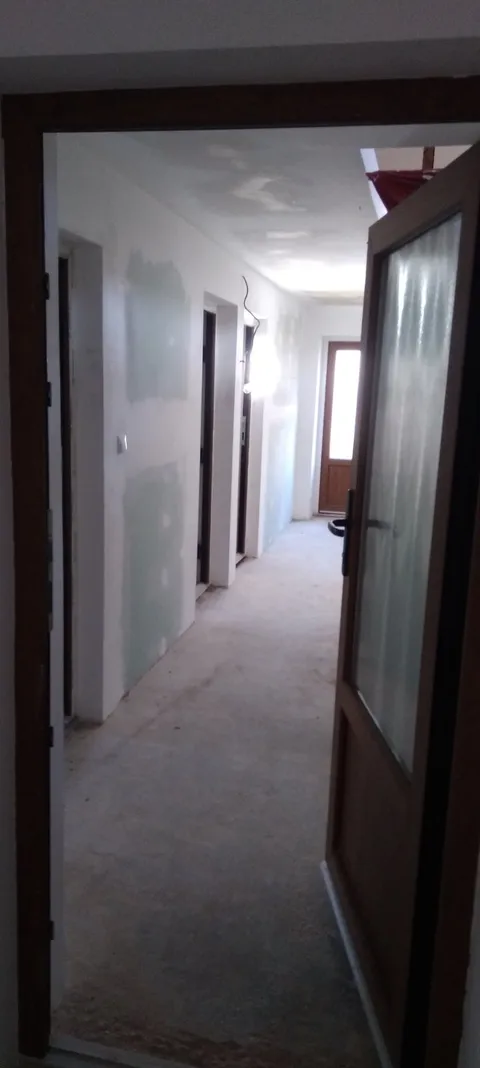 Vand sauschimb casa la țară