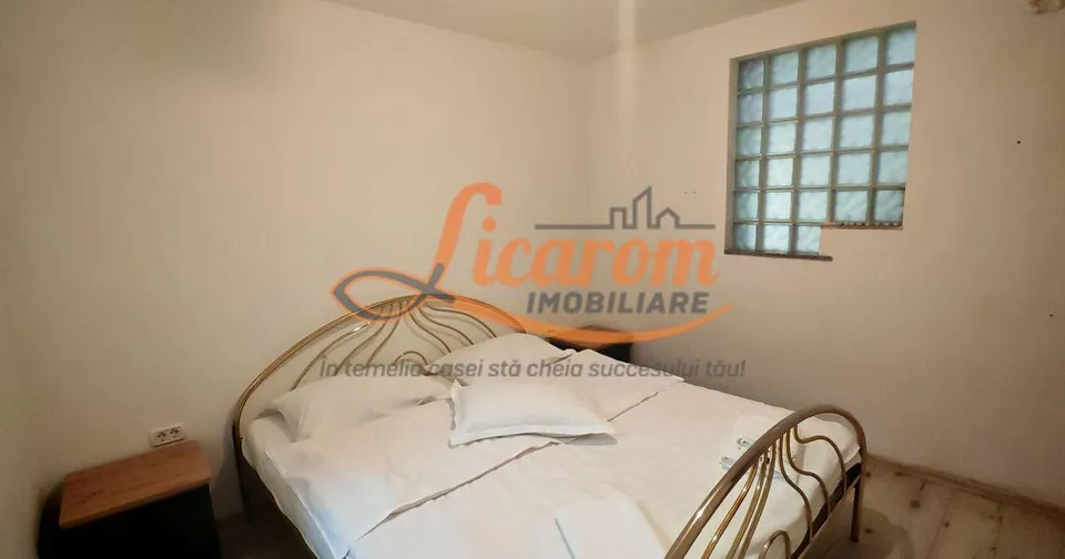 Vila 10 camere,pretabil compartimentare in 2 unitati separate,ASTRA.