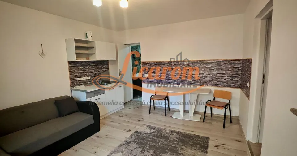 Vila 10 camere,pretabil compartimentare in 2 unitati separate,ASTRA.