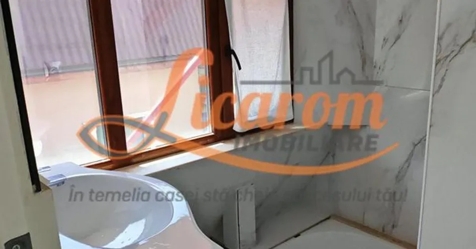 Vila 10 camere,pretabil compartimentare in 2 unitati separate,ASTRA.