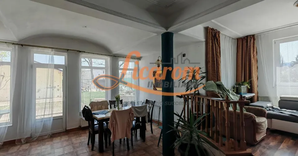 Casă individuală 120 mp cu 4 camere în zona Bartolomeu, Brașov preț 210.000 €
