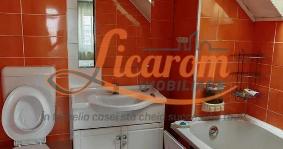 Casă individuală 120 mp cu 4 camere în zona Bartolomeu, Brașov preț 210.000 €