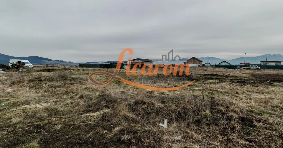 Teren intravilan in suprafata de 644 mp in Sanpetru pret 37000 euro
