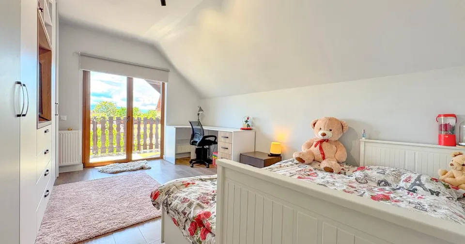 Casa de poveste in Bod, teren 578 mp si suprafata utila 160 mp
