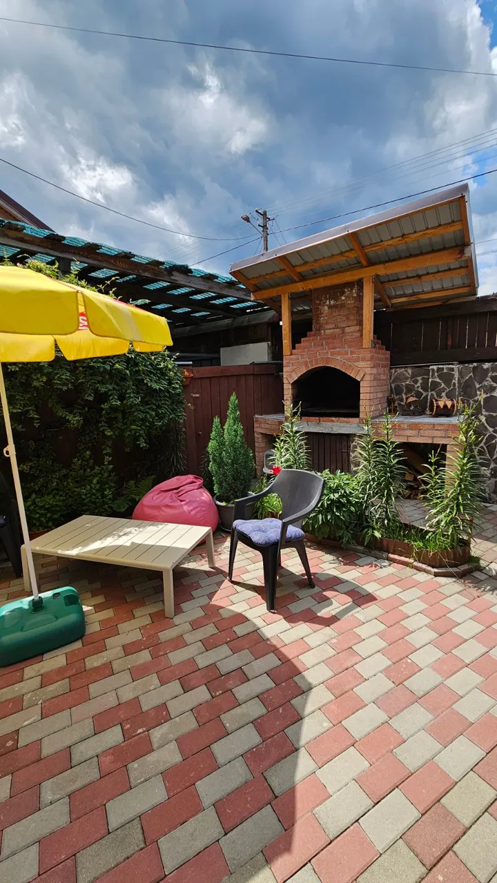 Casă 3 camere, Strada George Moroianu 439, Săcele