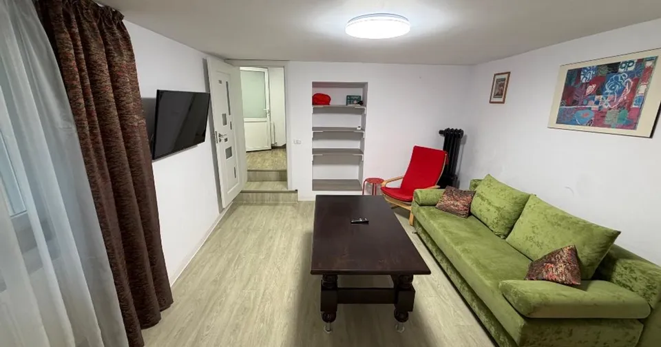 Apartament pe 2 niveluri în Centrul Vechi  – 86 mp | 3 minute de Piața Sfatului