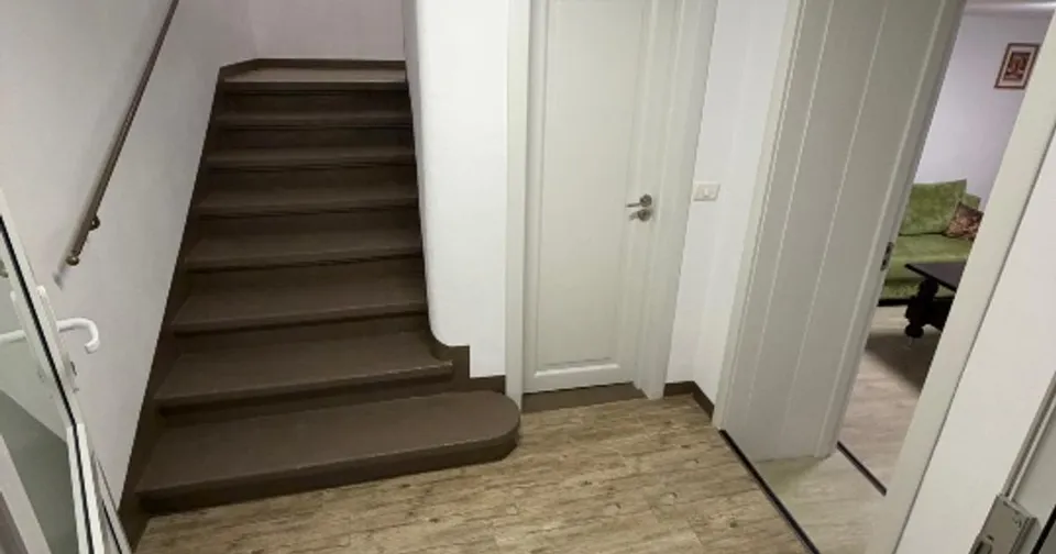 Apartament pe 2 niveluri în Centrul Vechi  – 86 mp | 3 minute de Piața Sfatului