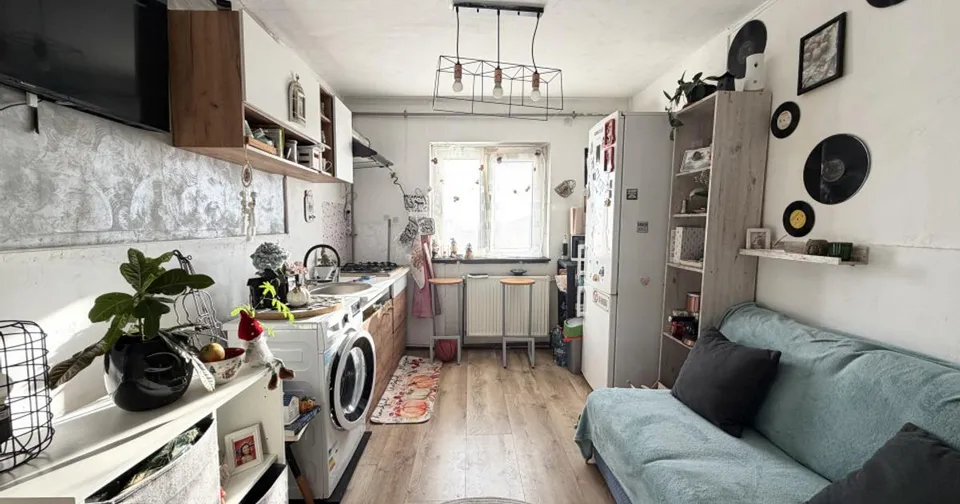 Apartament cu 2 camere - 50 mp, semidecomandat, zona Sagului