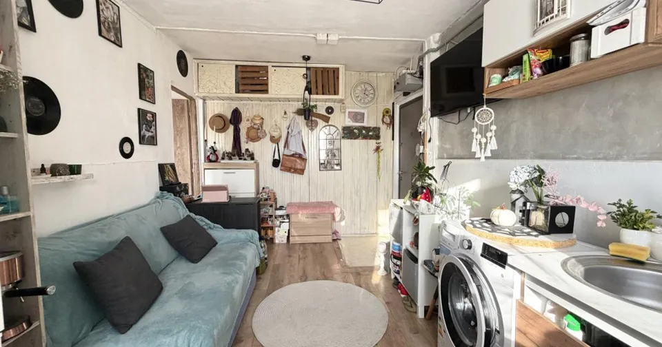 Apartament cu 2 camere - 50 mp, semidecomandat, zona Sagului