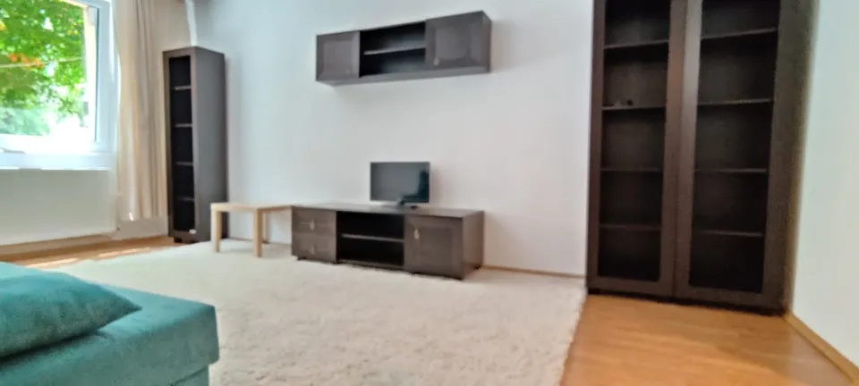 Inchiriez apartament 2 camere, zona Onix