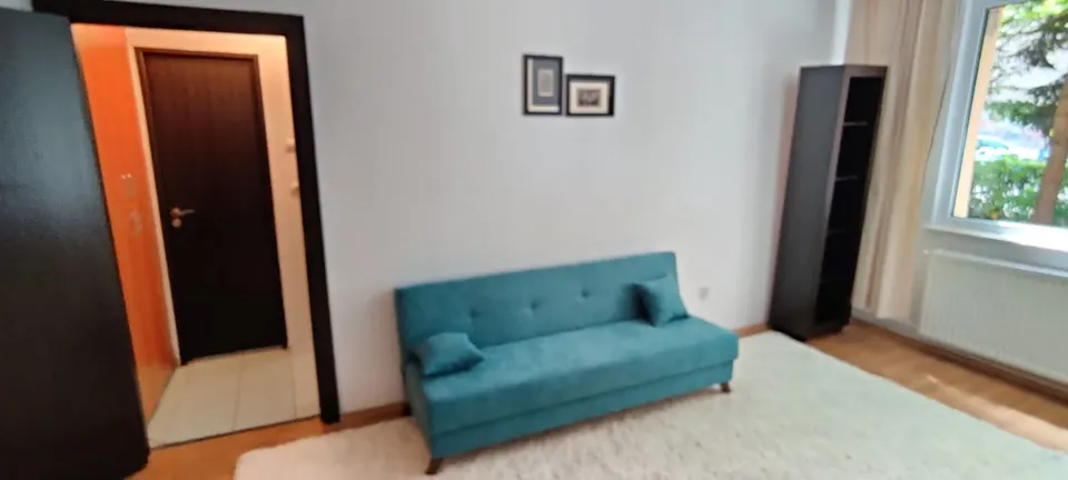 Inchiriez apartament 2 camere, zona Onix