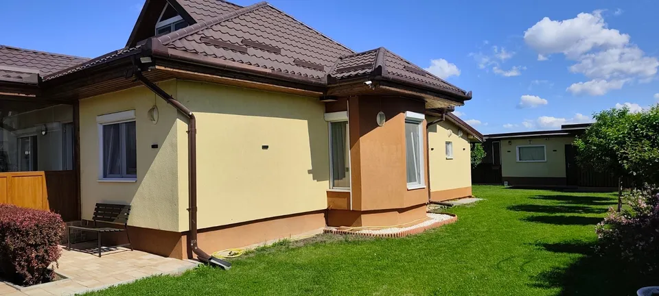 Casă zona Calea Feldioarei  - Bartolomeu Nord, Brașov  | Teren 627 mp  |