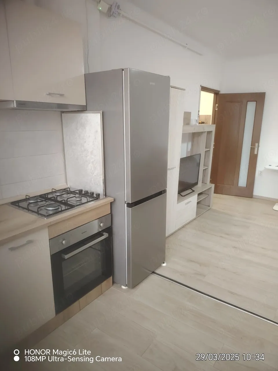 Ofer spre închiriere apartament in Astra