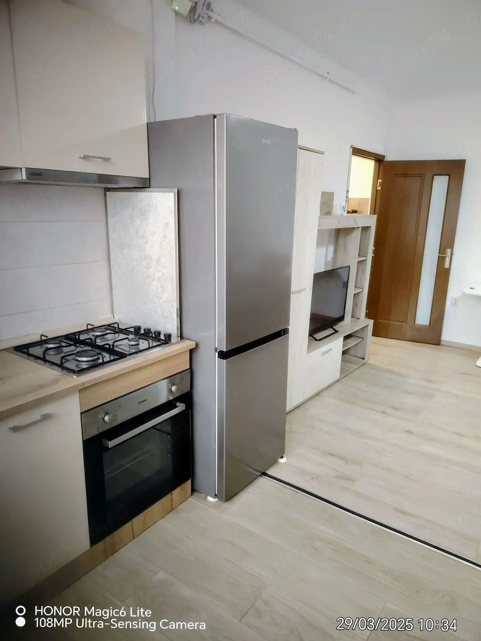 Ofer spre închiriere apartament in Astra