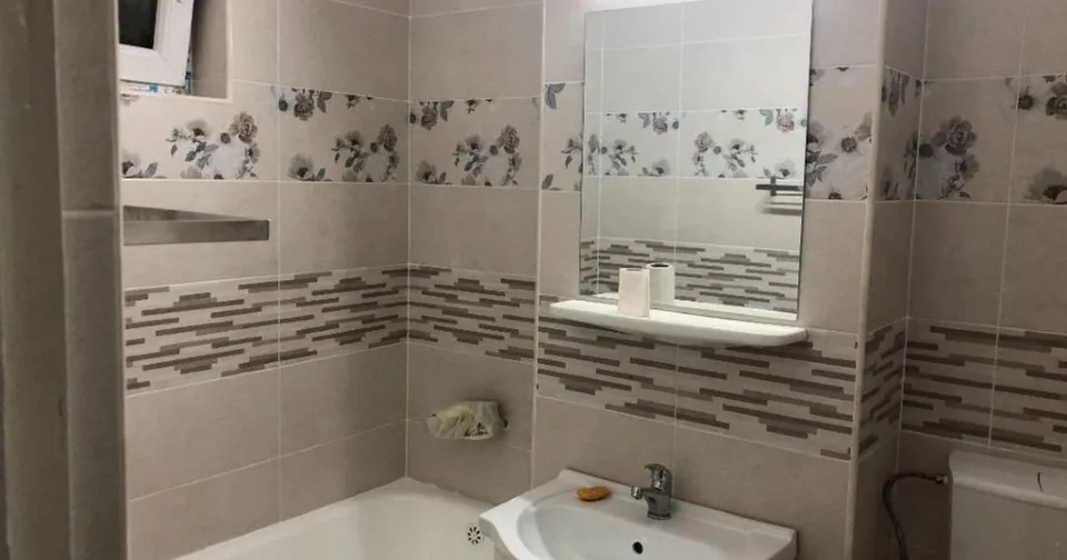 Inchiriez apartament 3 camere